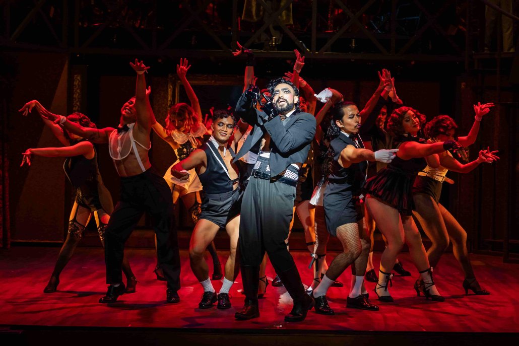 Sing'Theatre Broadway show performance